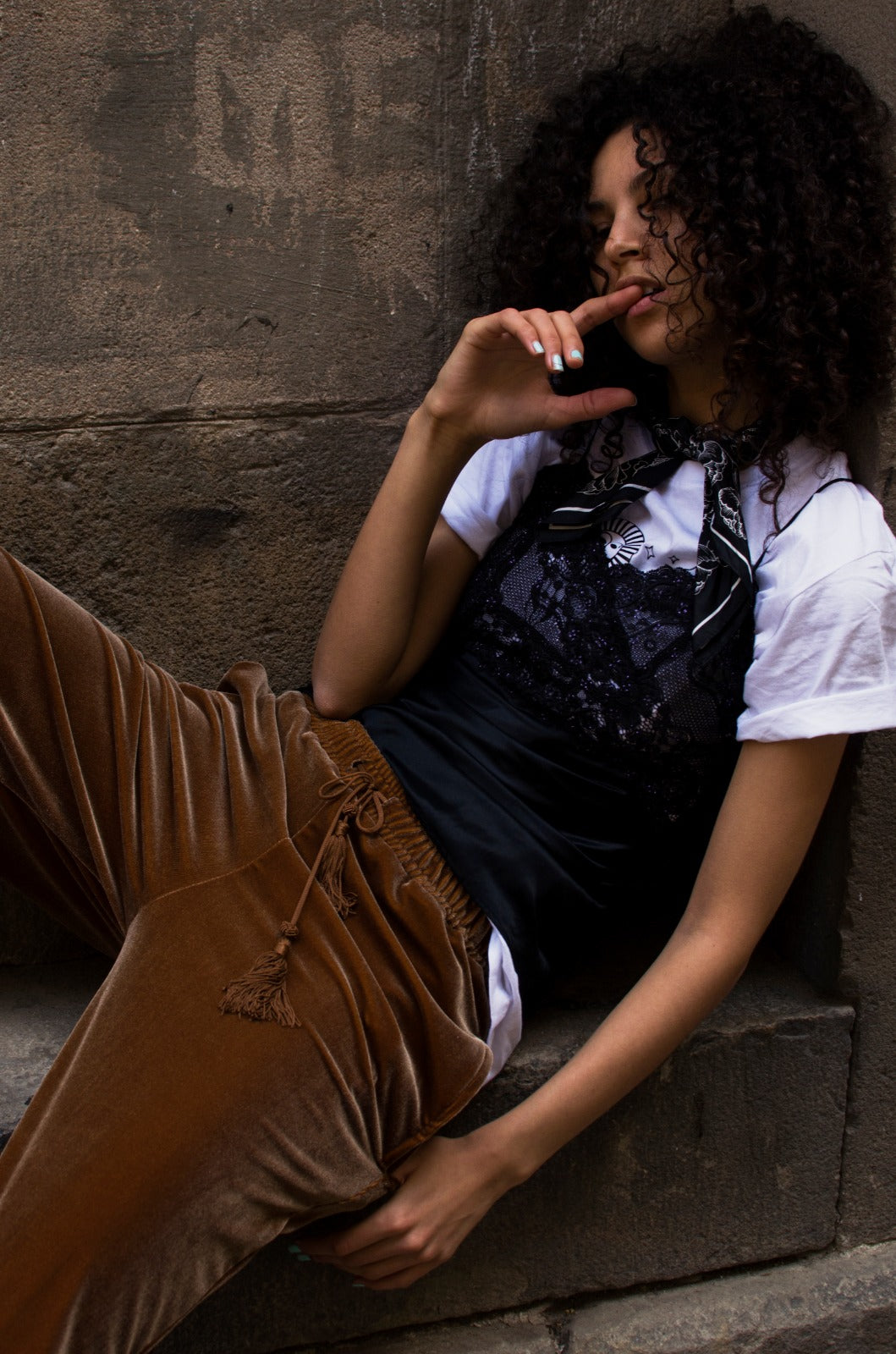 Pantalón básico terciopelo